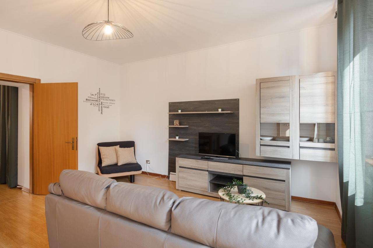Suite Foscolo, In Piazza A Триест Экстерьер фото