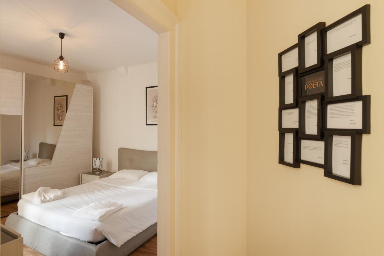 Suite Foscolo, In Piazza A Триест Экстерьер фото